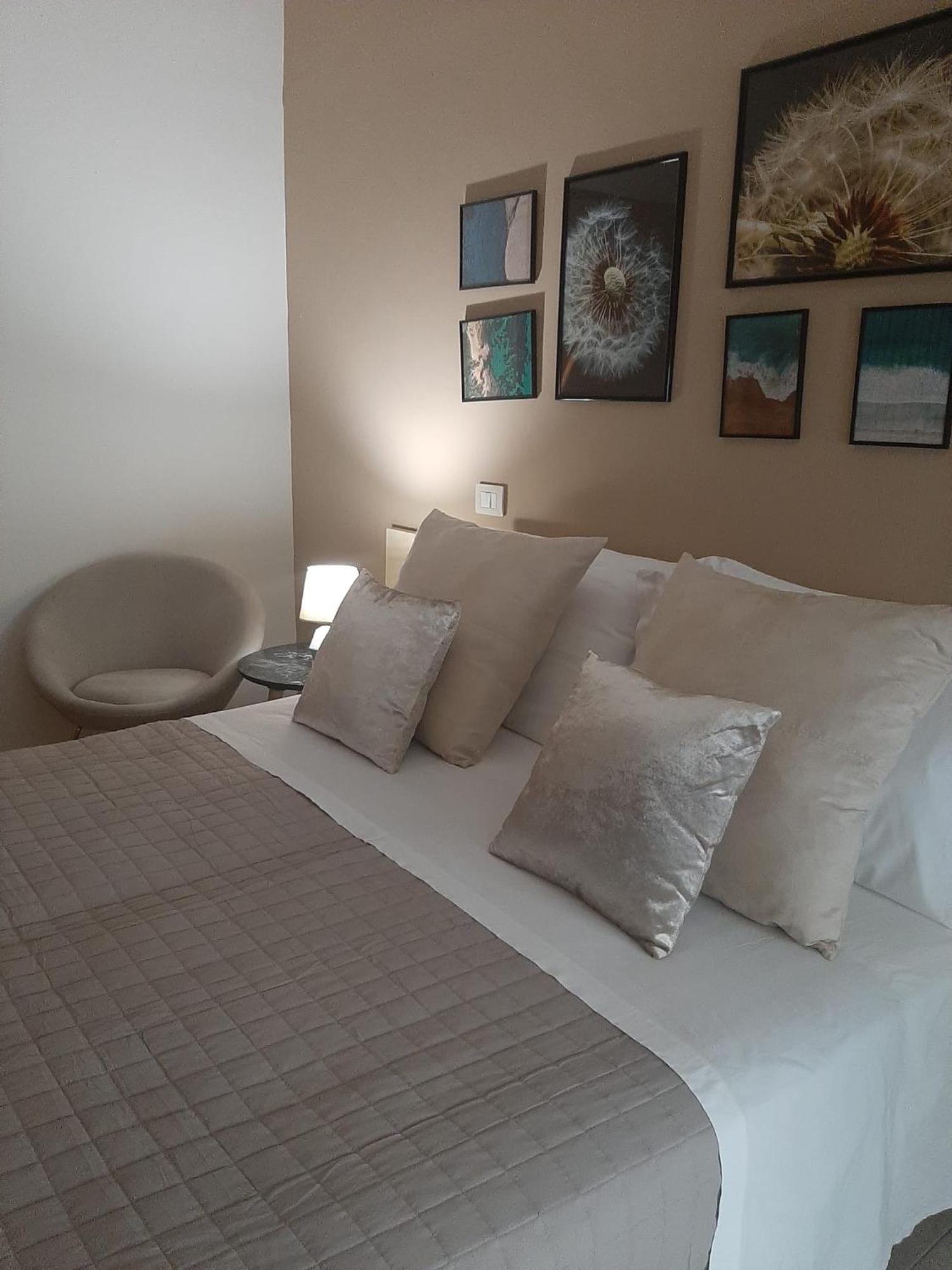 Baaria Porto Rooms Milazzo Exteriör bild