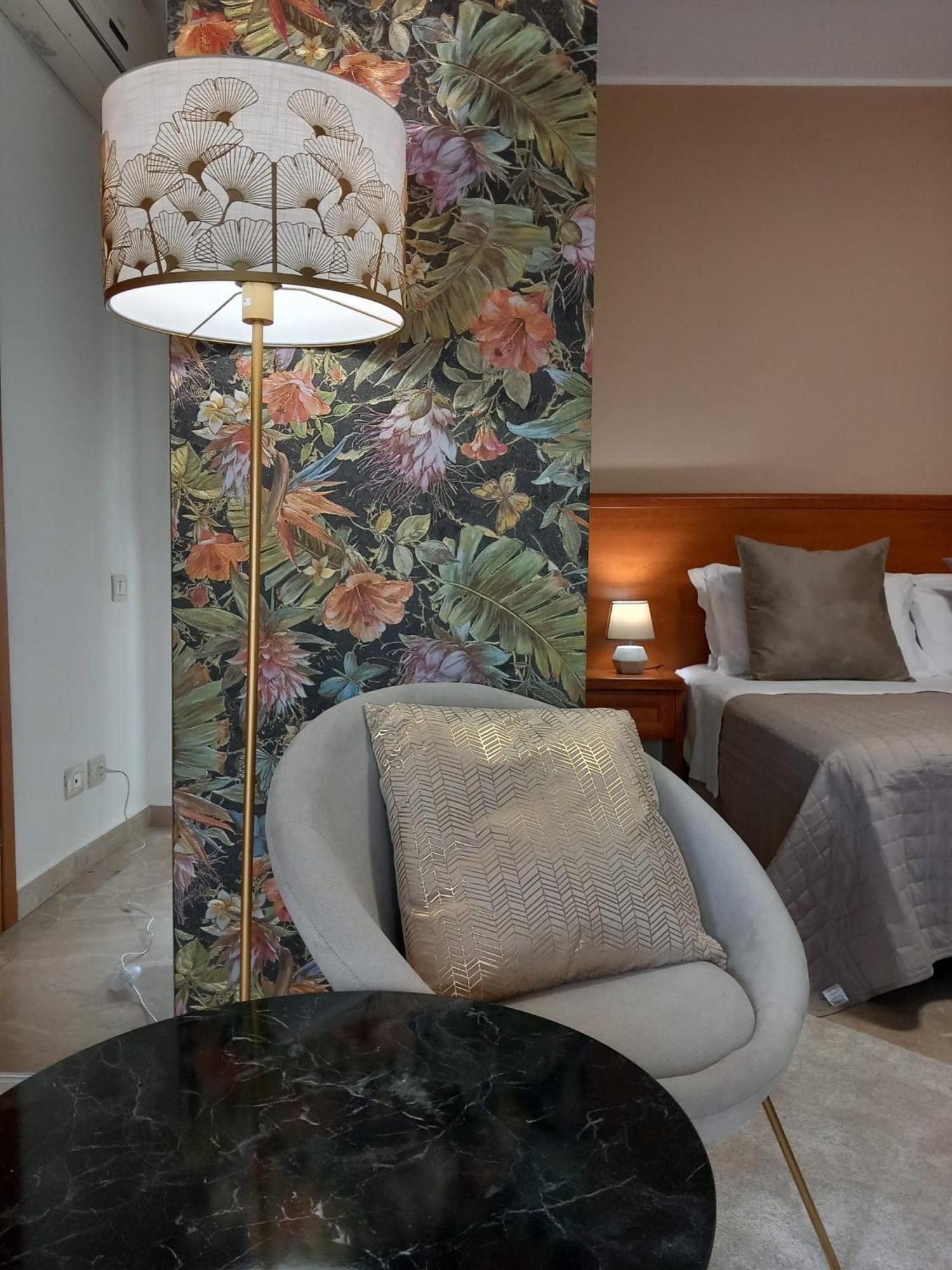 Baaria Porto Rooms Milazzo Exteriör bild