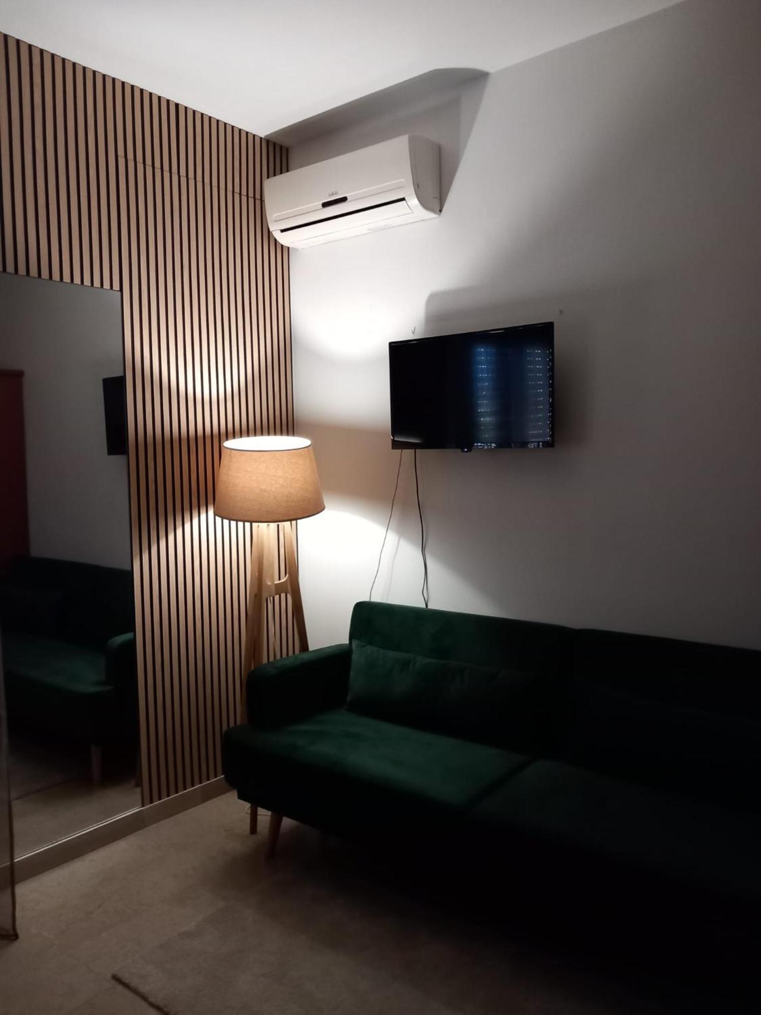 Baaria Porto Rooms Milazzo Exteriör bild
